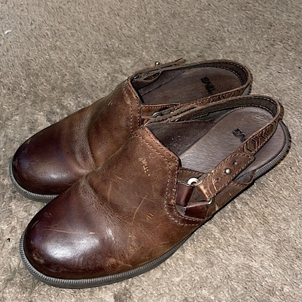 Teva Foxy Slingback brown leather clogs